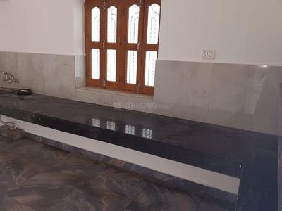 Kitchen Image of 1500 Sq.ft 2 BHK Builder Floor for rent in Navratan Hatta Purnea for Rs. 12000