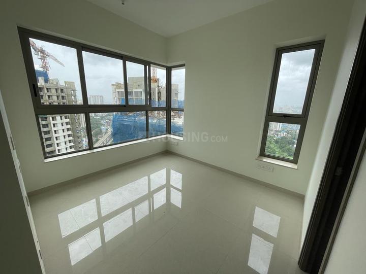 Kalpataru Paramount Bedroom 1