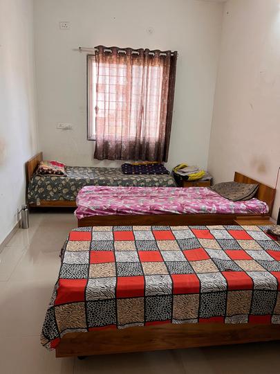 Bedroom Image of Nohit pg in Dhanori, Pune