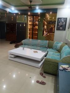 Hall Image of 1840 Sq.ft 3 BHK Apartment / Flat for sale in Mohan Nagar Ghaziabad for Rs. 14000000