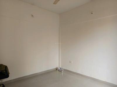 Bedroom Image of 600 Sq.ft 1 BHK Apartment / Flat for rent in Magarpatta Heliconia, Hadapsar Pune for Rs. 24000