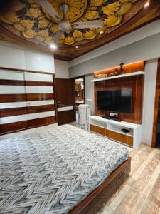 Bedroom Image of 2400 Sq.ft 3 BHK Apartment / Flat for rent in VRA Sudha Kalash, Jodhpur Ahmedabad for Rs. 55000