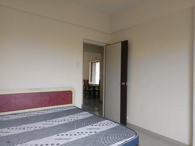 Bedroom Image of 1000 Sq.ft 2 BHK Apartment / Flat for sale in Kumar Purab A3 Building, Hadapsar Pune for Rs. 9500000