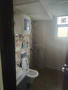 Bathroom Image of 2700 Sq.ft 3 BHK Independent House for rent in Rajpur Road Dehradun for Rs. 68000