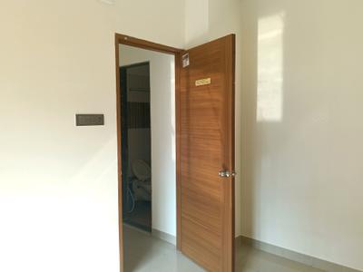 Bedroom Image of 500 Sq.ft 1 BHK Apartment / Flat for rent in Cosmos Jewels, Kasarvadavali Thane for Rs. 18500