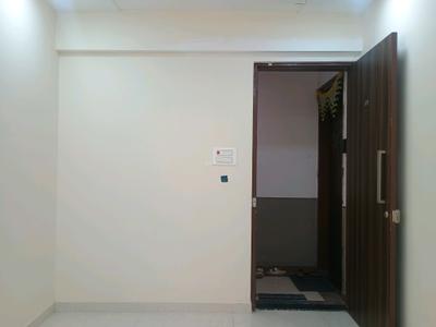 Living Room Image of 1000 Sq.ft 2 BHK Apartment / Flat for rent in West Pioneer Metro Grande Tower C And D, Kalyan East Kalyan for Rs. 26000