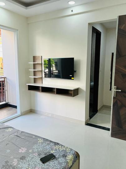 Sector 40 Bedroom 1