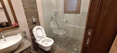 Bathroom Image of 2100 Sq.ft 3 BHK Apartment / Flat for sale in Supreme Amadore, Baner Pune for Rs. 37000000