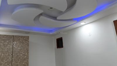Bedroom Image of 450 Sq.ft 2 BHK Builder Floor for sale in Laxmi Nagar New Delhi for Rs. 3800000