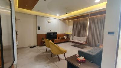 Bedroom Image of 1350 Sq.ft 3 BHK Penthouse for rent in Priyanka Green Emerald, New Alkapuri Vadodara for Rs. 35000