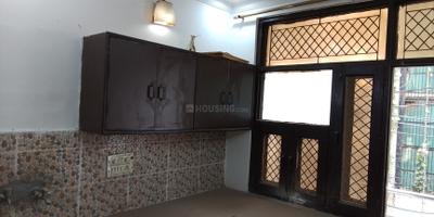 Kitchen Image of 900 Sq.ft 2 BHK Builder Floor for sale in Mansarover Garden New Delhi for Rs. 9000000