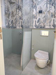 Common Bathroom Image of 1620 Sq.ft 4 BHK Apartment / Flat for sale in Chandan Hola New Delhi for Rs. 13000000