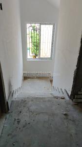 Staircase Image of 790 Sq.ft 2 BHK Apartment / Flat for sale in Keshtopur Kolkata for Rs. 2900000