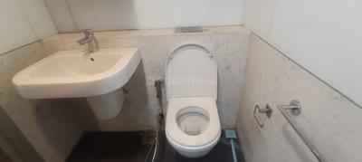 Image of 750 Sq.ft 2 BHK Apartment / Flat for rent in Runwal Centre, Chembur, Mumbai for Rs. 71000