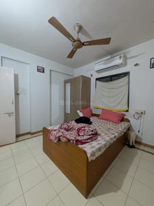 Bedroom Image of 900 Sq.ft 2 BHK Apartment / Flat for sale in Shyamal Ahmedabad for Rs. 6500000