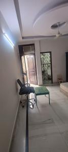 Bedroom Image of 1250 Sq.ft 2 BHK Builder Floor for rent in East Of Kailash New Delhi for Rs. 45000