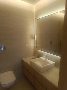 Bathroom Image of 1450 Sq.ft 3 BHK Apartment / Flat for sale in Chembur Mumbai for Rs. 42900000