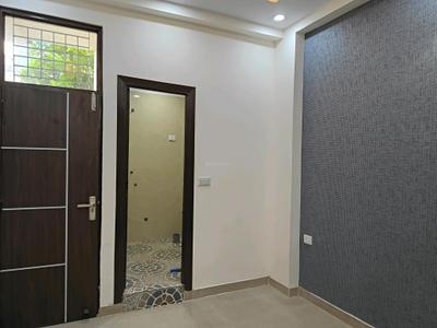Bedroom Image of 1050 Sq.ft 2 BHK Builder Floor for sale in Vaishali Ghaziabad for Rs. 7000000