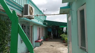Image of 800 Sq.ft 1 RK Independent House for rent in Sealdah, Kolkata for Rs. 18000