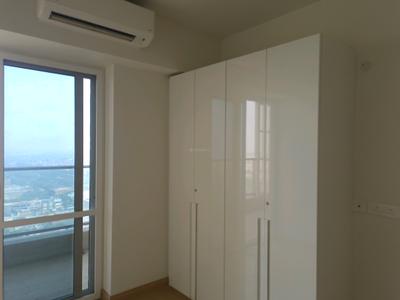 Bedroom Image of 1900 Sq.ft 2 BHK Apartment / Flat for sale in DLF One Midtown, Najafgarh Road Industrial Area New Delhi for Rs. 43000000