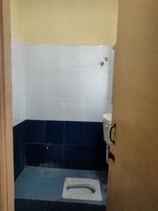 Bathroom Image of 1400 Sq.ft 2 BHK Independent House for rent in Somarasempettai Tiruchirappalli for Rs. 12000
