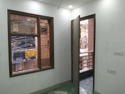 Bedroom Image of 500 Sq.ft 2 BHK Builder Floor for sale in Shastri Nagar New Delhi for Rs. 5500000