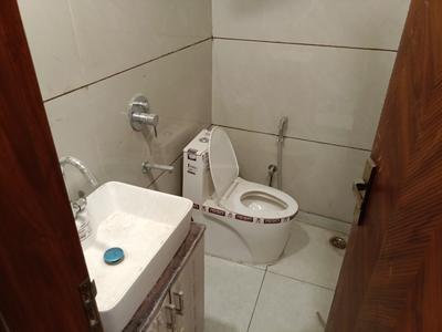 Image of 550 Sq.ft 2 BHK Builder Floor for sale in Laxmi Nagar, New Delhi for Rs. 6400000