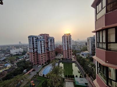 Balcony Image of 1900 Sq.ft 3 BHK Apartment / Flat for rent in Sunflower Apartments, Topsia Kolkata for Rs. 60000