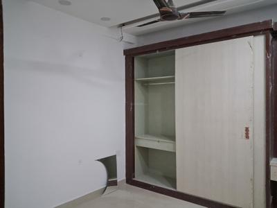 Bedroom Image of 1950 Sq.ft 4 BHK Apartment / Flat for sale in First Golden Residency by First Villa LLP, Sector 104 Noida for Rs. 9000000