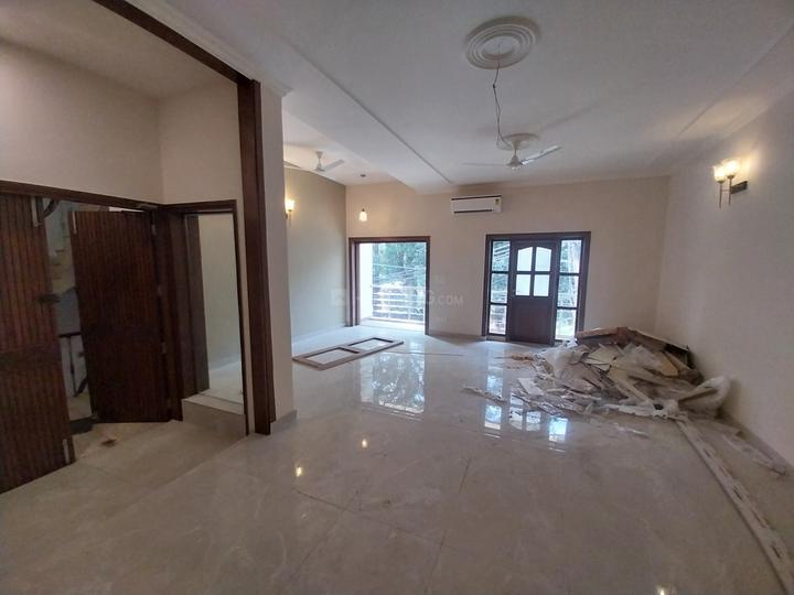 Hall Image of 2400 Sq.ft 3 BHK Builder Floor for rent in Greater Kailash New Delhi for Rs. 150000