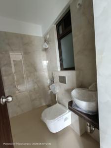 Bathroom Image of 833 Sq.ft 2 BHK Apartment / Flat for rent in Ten X Habitat Raymond Realty Tower G, Thane West Thane for Rs. 45000