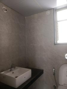 Common Bathroom Image of 990 Sq.ft 2 BHK Apartment / Flat for rent in Duville Riverdale Grove, Kharadi Pune for Rs. 37000