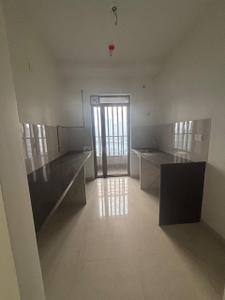 Kitchen Image of 920 Sq.ft 2 BHK Apartment / Flat for sale in Kalpataru Paramount, Thane West Thane for Rs. 15200000