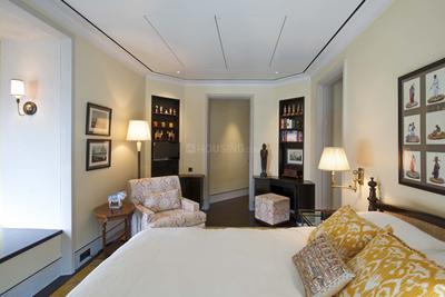 Bedroom Image of 4800 Sq.ft 8 BHK Apartment / Flat for sale in S Raheja Aramia, Santacruz West Mumbai for Rs. 290000000