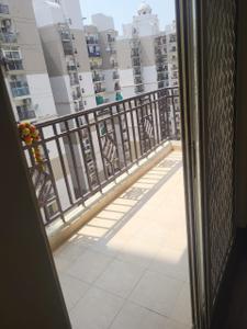Balcony Image of 1250 Sq.ft 2 BHK Apartment / Flat for rent in Express Zenith, Sector 77 Noida for Rs. 30000