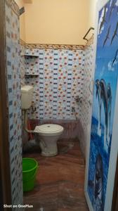 Bathroom Image of 852 Sq.ft 2 BHK Apartment / Flat for rent in Airport Gate No 2 Kolkata for Rs. 17000