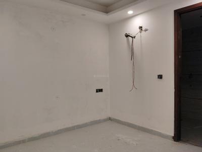 Bedroom Image of 1350 Sq.ft 3 BHK Apartment / Flat for sale in Satbari New Delhi for Rs. 13000000