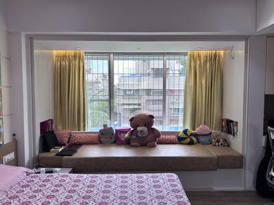 Bedroom Image of 1850 Sq.ft 3 BHK Apartment / Flat for sale in Juhu Mumbai for Rs. 102500000