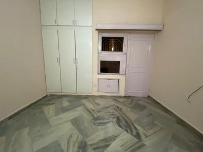 Bedroom Image of 1500 Sq.ft 2 BHK Builder Floor for rent in Paschim Vihar New Delhi for Rs. 31000