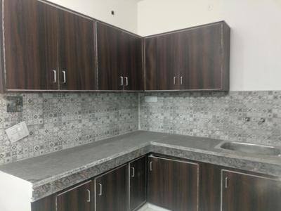 Kitchen Image of 800 Sq.ft 2 BHK Apartment / Flat for sale in CI Golf City, Kambakshpur Noida for Rs. 3089000