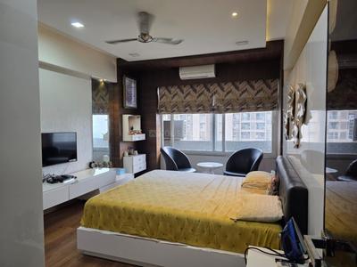 Bedroom Image of 3500 Sq.ft 3 BHK Apartment / Flat for rent in Shree Balaji Wind Park, Vaishno Devi Circle Ahmedabad for Rs. 60000