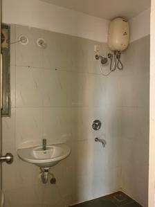 Common Bathroom Image of 585 Sq.ft 1 BHK Apartment / Flat for sale in Lodha Casa Rio, Palava Phase 1 Thane for Rs. 2900000