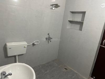 Bathroom Image of 1200 Sq.ft 2 BHK Independent House for rent in Shahpur Gorakhpur for Rs. 12000