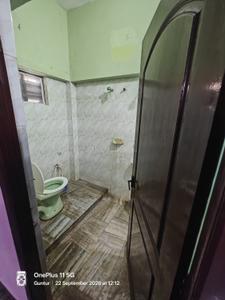 Bathroom Image of 1200 Sq.ft 2 BHK Builder Floor for rent in Gujjanagundla Guntur for Rs. 13000