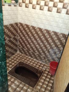 Bathroom Image of 400 Sq.ft 1 BHK Apartment / Flat for sale in Kalyan East Kalyan for Rs. 3500000
