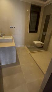 Bathroom Image of 8300 Sq.ft 4.5 BHK Duplex for sale in Indraprastha Schon, Richmond Town Bengaluru for Rs. 200000000