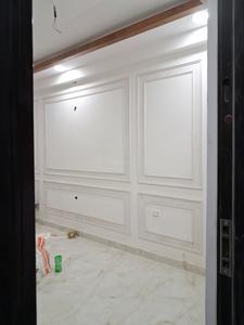 Main Entrance Image of 1050 Sq.ft 2 BHK Apartment / Flat for sale in Sector 73 Noida for Rs. 3600000