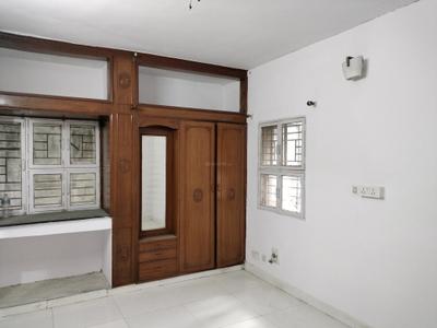 Bedroom Image of 1800 Sq.ft 3 BHK Apartment / Flat for sale in DDA Shubham Apartment, Sector 12 Dwarka New Delhi for Rs. 23000000