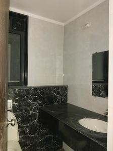 Common Bathroom Image of 1700 Sq.ft 3 BHK Apartment / Flat for sale in Lodha Palava Trinity A To C, Palava Phase 2 Thane for Rs. 12600000