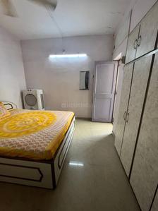 Bedroom Image of Kalpana PG for girls in Naranpura, Ahmedabad